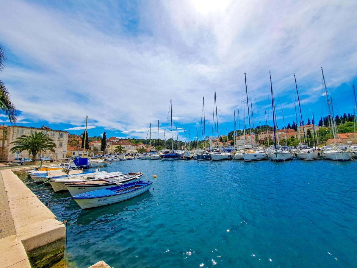 Apartments Vojka Milna  Dış mekan fotoğraf